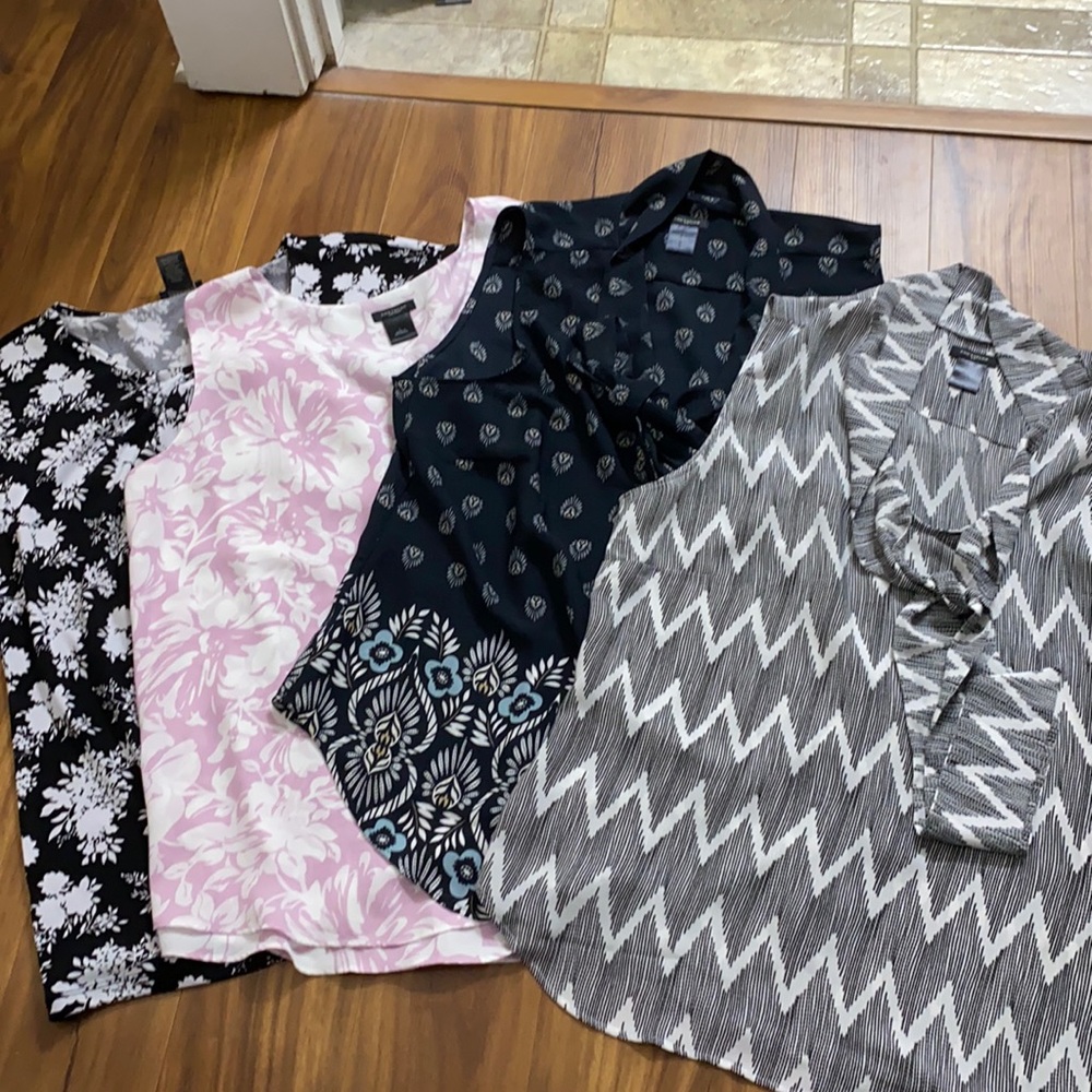 ✨bundle of 4✨ Ann Taylor